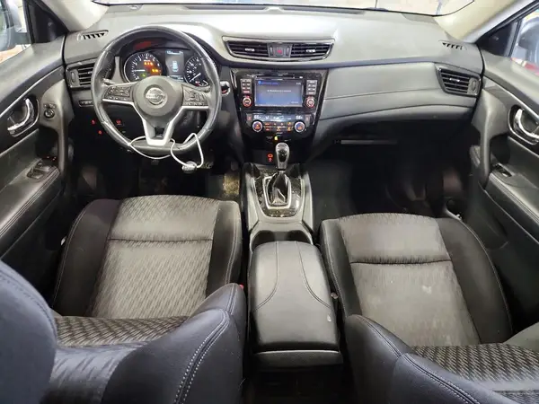 KNMAT2MVXHP534137 2017 NISSAN ROGUE - Image 8
