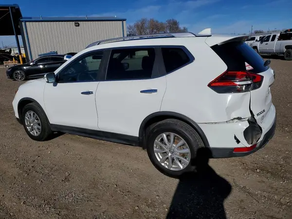 KNMAT2MVXHP535644 2017 NISSAN ROGUE - Image 2