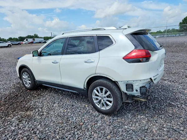 KNMAT2MVXHP538379 2017 NISSAN ROGUE - Image 2