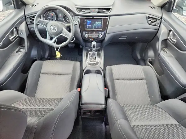 KNMAT2MVXHP538379 2017 NISSAN ROGUE - Image 8