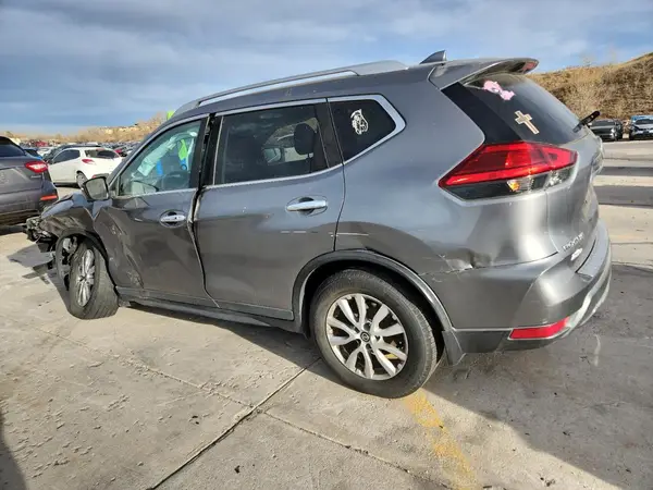 KNMAT2MVXHP538740 2017 NISSAN ROGUE - Image 2