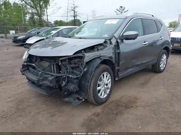 KNMAT2MVXHP540228 2017 NISSAN ROGUE - Image 2