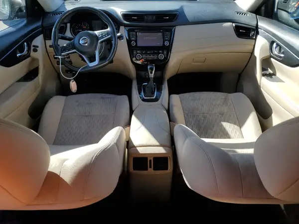 KNMAT2MVXHP542920 2017 NISSAN ROGUE - Image 8