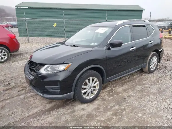 KNMAT2MVXHP543159 2017 NISSAN ROGUE - Image 2