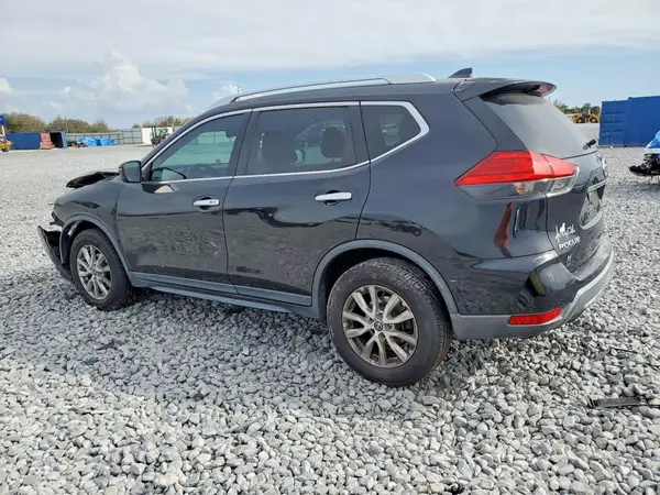KNMAT2MVXHP544618 2017 NISSAN ROGUE - Image 2