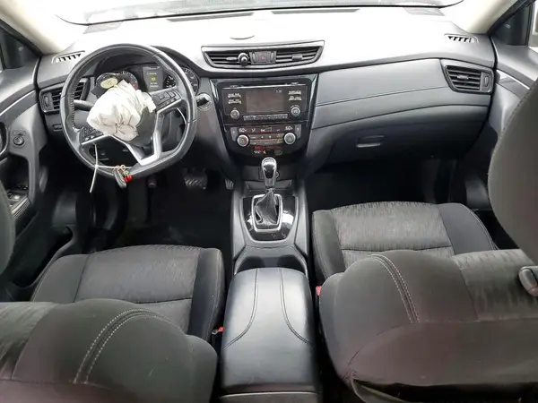 KNMAT2MVXHP544618 2017 NISSAN ROGUE - Image 8