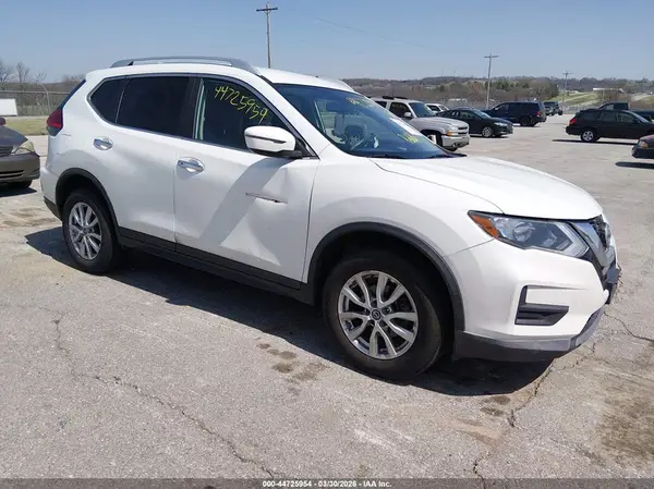 KNMAT2MVXHP545767 2017 NISSAN ROGUE - Image 1