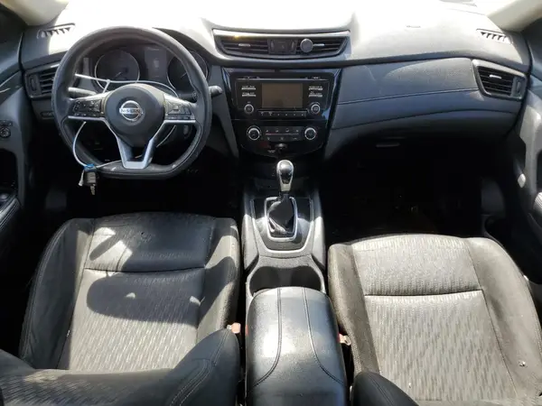 KNMAT2MVXHP550192 2017 NISSAN ROGUE - Image 8