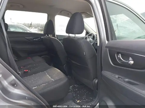 KNMAT2MVXHP551651 2017 NISSAN ROGUE - Image 8