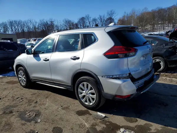 KNMAT2MVXHP552329 2017 NISSAN ROGUE - Image 2