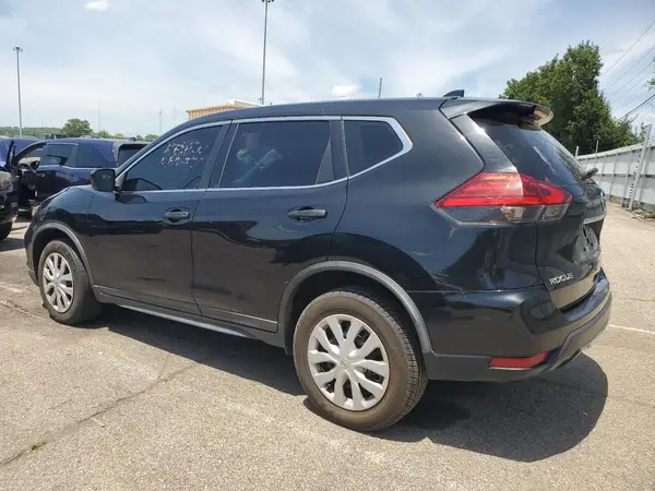 KNMAT2MVXHP554792 2017 NISSAN ROGUE - Image 2