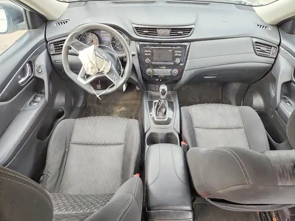 KNMAT2MVXHP563847 2017 NISSAN ROGUE - Image 8