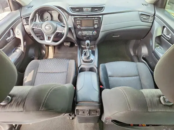 KNMAT2MVXHP565209 2017 NISSAN ROGUE - Image 8