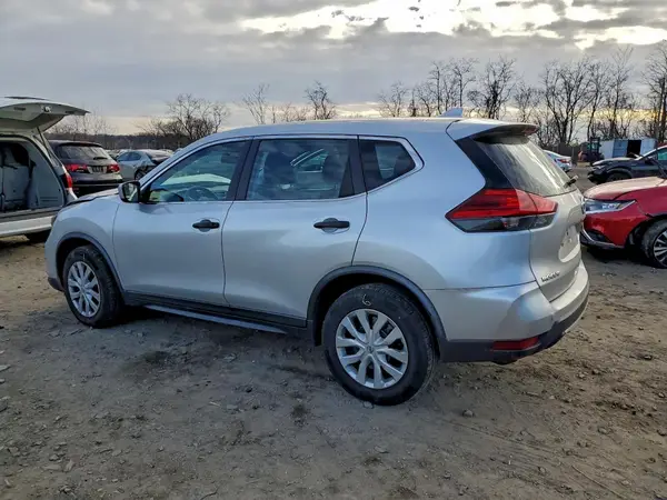 KNMAT2MVXHP576842 2017 NISSAN ROGUE - Image 2