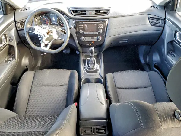 KNMAT2MVXHP576842 2017 NISSAN ROGUE - Image 8