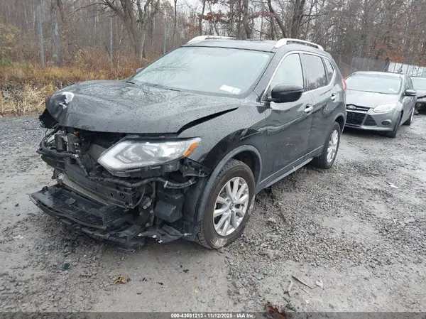 KNMAT2MVXHP577389 2017 NISSAN ROGUE - Image 2