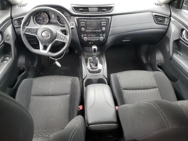 KNMAT2MVXHP579465 2017 NISSAN ROGUE - Image 8