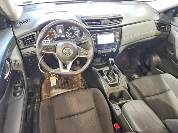 KNMAT2MVXHP581118 2017 NISSAN ROGUE - Image 8