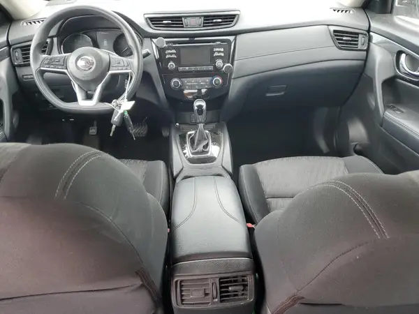 KNMAT2MVXHP583760 2017 NISSAN ROGUE - Image 8