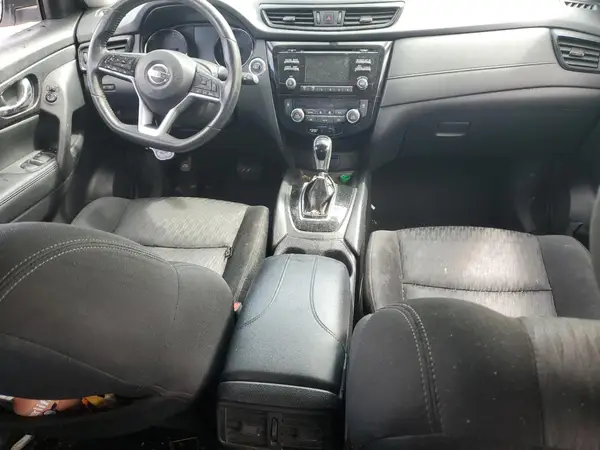 KNMAT2MVXHP584620 2017 NISSAN ROGUE - Image 8