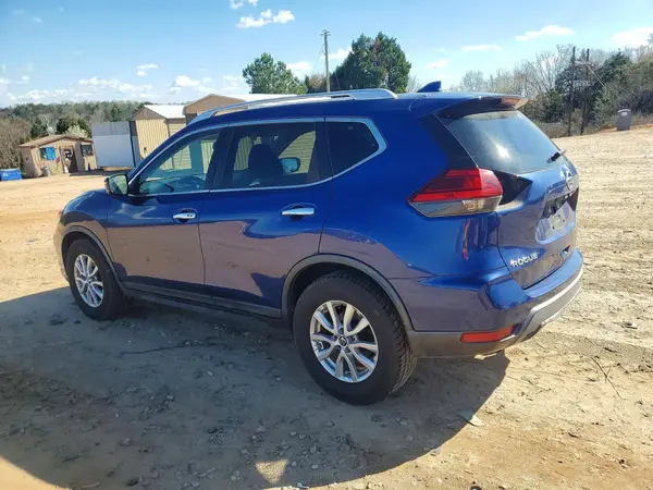 KNMAT2MVXHP584682 2017 NISSAN ROGUE - Image 2