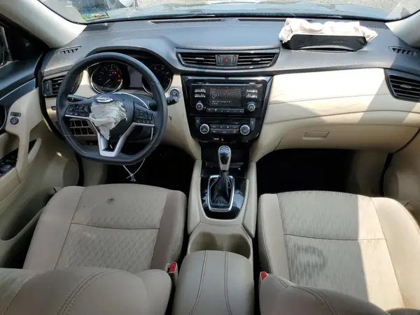 KNMAT2MVXHP586805 2017 NISSAN ROGUE - Image 8