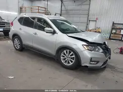 KNMAT2MVXHP595097 2017 NISSAN ROGUE