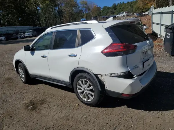 KNMAT2MVXHP600749 2017 NISSAN ROGUE - Image 2