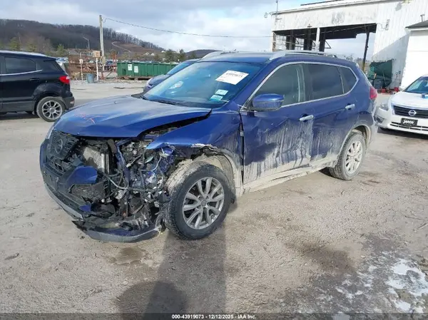KNMAT2MVXHP602906 2017 NISSAN ROGUE - Image 2