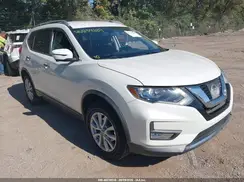 KNMAT2MVXHP605871 2017 NISSAN ROGUE