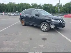 KNMAT2MVXHP608561 2017 NISSAN ROGUE
