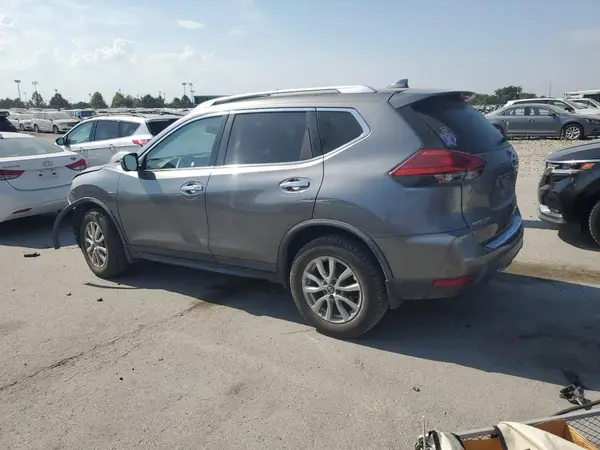 KNMAT2MVXHP610018 2017 NISSAN ROGUE - Image 2