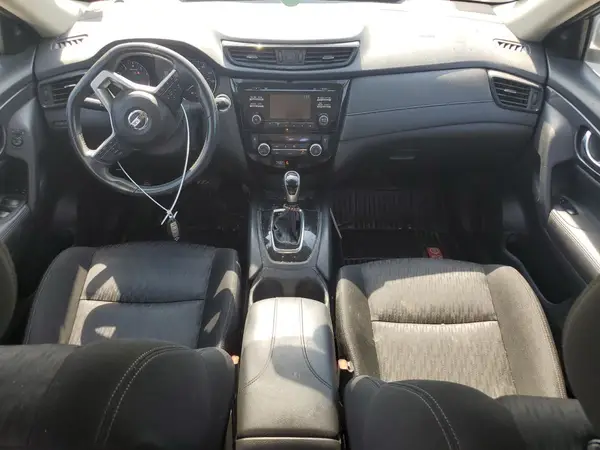 KNMAT2MVXHP610018 2017 NISSAN ROGUE - Image 8