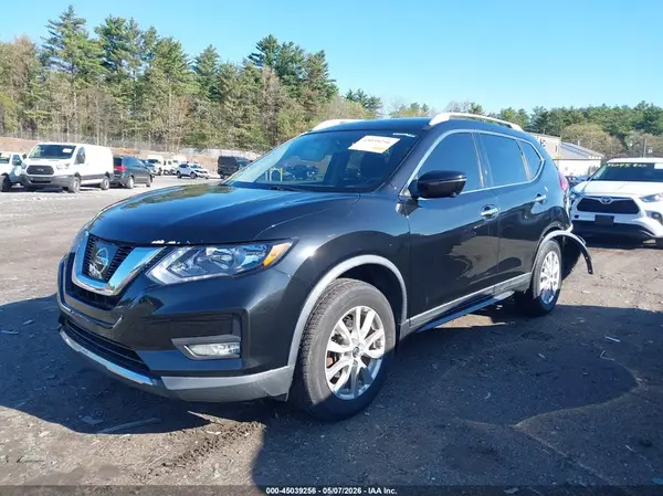 KNMAT2MVXHP613095 2017 NISSAN ROGUE - Image 2