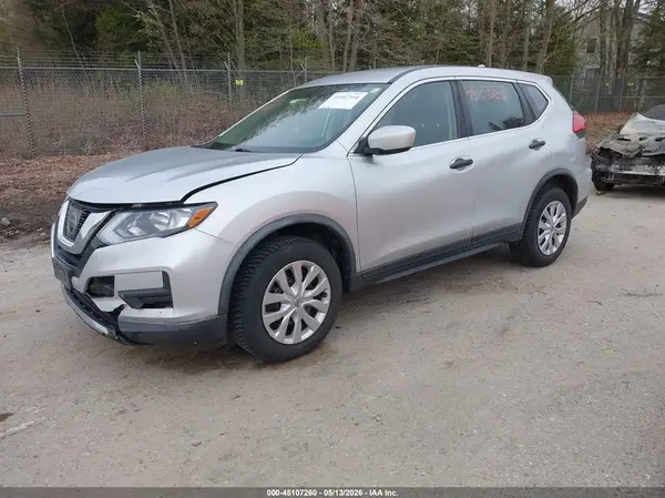 KNMAT2MVXHP614764 2017 NISSAN ROGUE - Image 2
