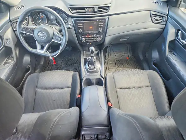 KNMAT2MVXHP619611 2017 NISSAN ROGUE - Image 8