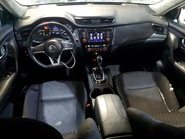 KNMAT2MVXJP508689 2018 NISSAN ROGUE - Image 8