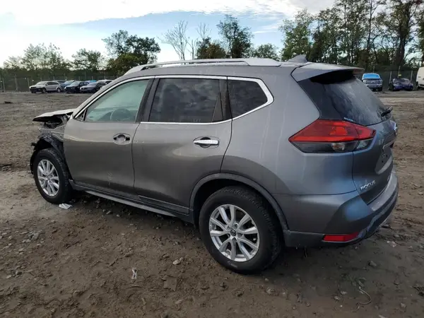 KNMAT2MVXJP511320 2018 NISSAN ROGUE - Image 2