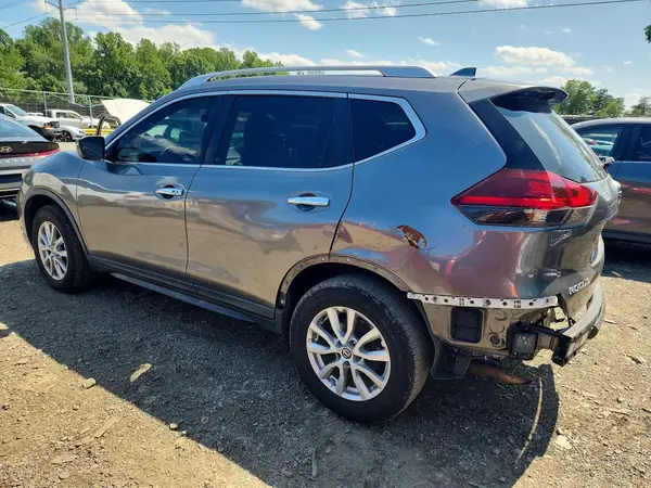 KNMAT2MVXJP511706 2018 NISSAN ROGUE - Image 2