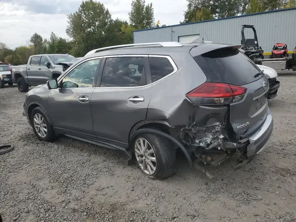 KNMAT2MVXJP516520 2018 NISSAN ROGUE - Image 2