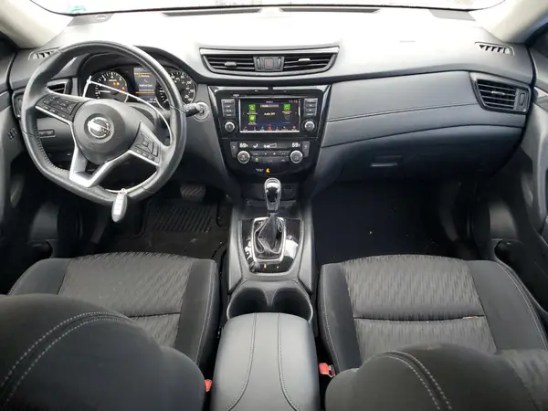 KNMAT2MVXJP516520 2018 NISSAN ROGUE - Image 8