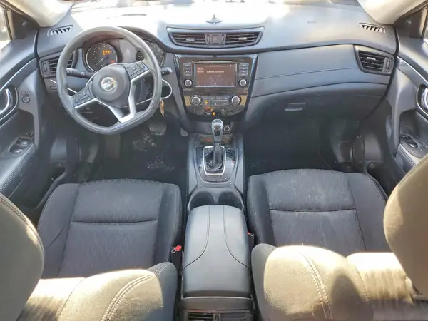 KNMAT2MVXJP517294 2018 NISSAN ROGUE - Image 8