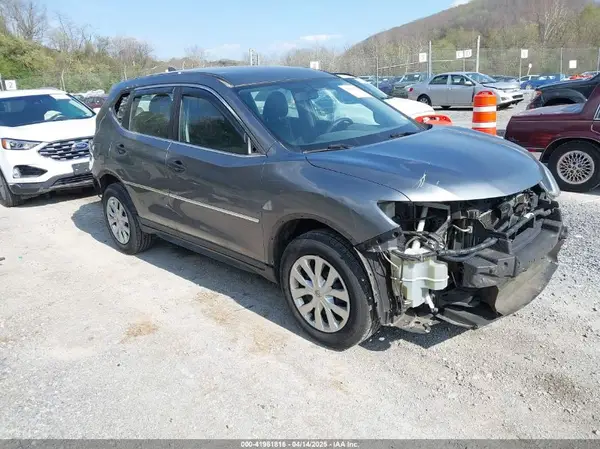 KNMAT2MVXJP519711 2018 NISSAN ROGUE - Image 1