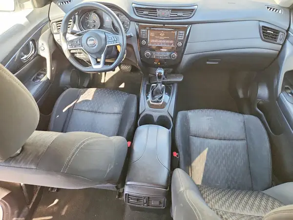 KNMAT2MVXJP521572 2018 NISSAN ROGUE - Image 8