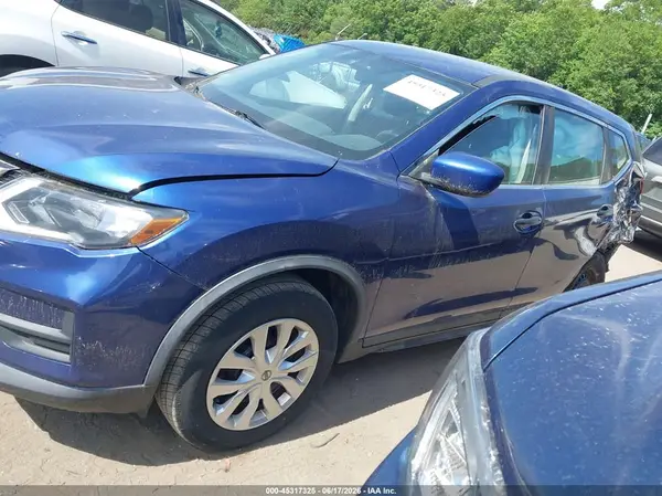 KNMAT2MVXJP524262 2018 NISSAN ROGUE - Image 2