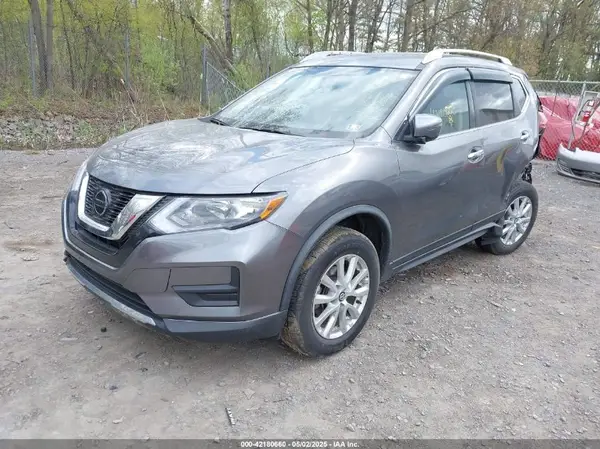 KNMAT2MVXJP531552 2018 NISSAN ROGUE - Image 2