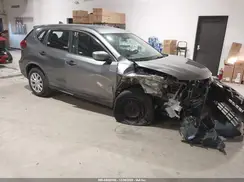 KNMAT2MVXJP532281 2018 NISSAN ROGUE