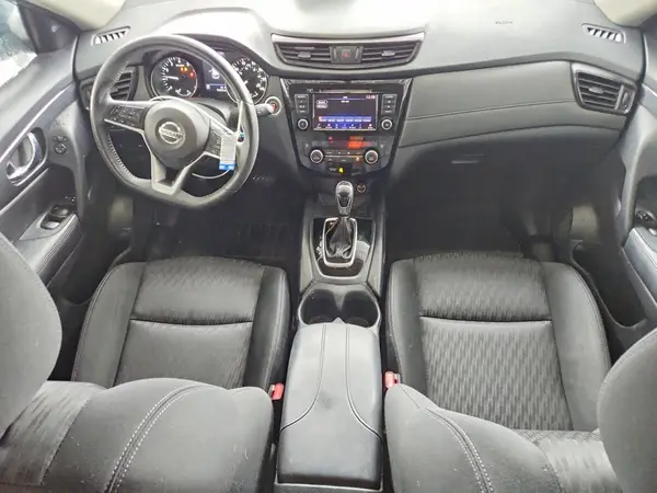 KNMAT2MVXJP532992 2018 NISSAN ROGUE - Image 8