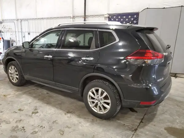 KNMAT2MVXJP534533 2018 NISSAN ROGUE - Image 2