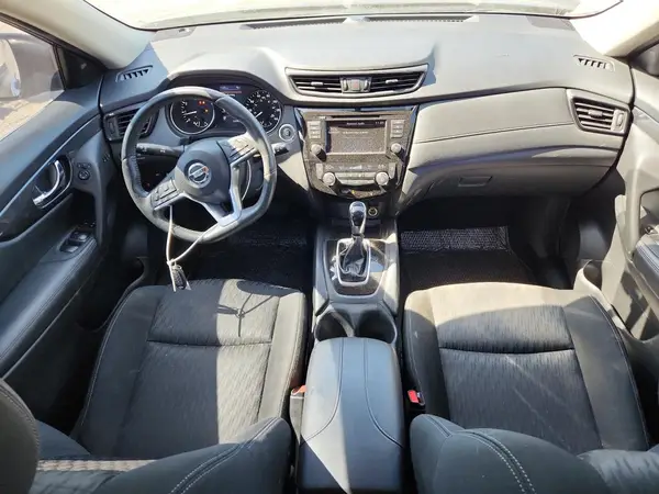 KNMAT2MVXJP536461 2018 NISSAN ROGUE - Image 8
